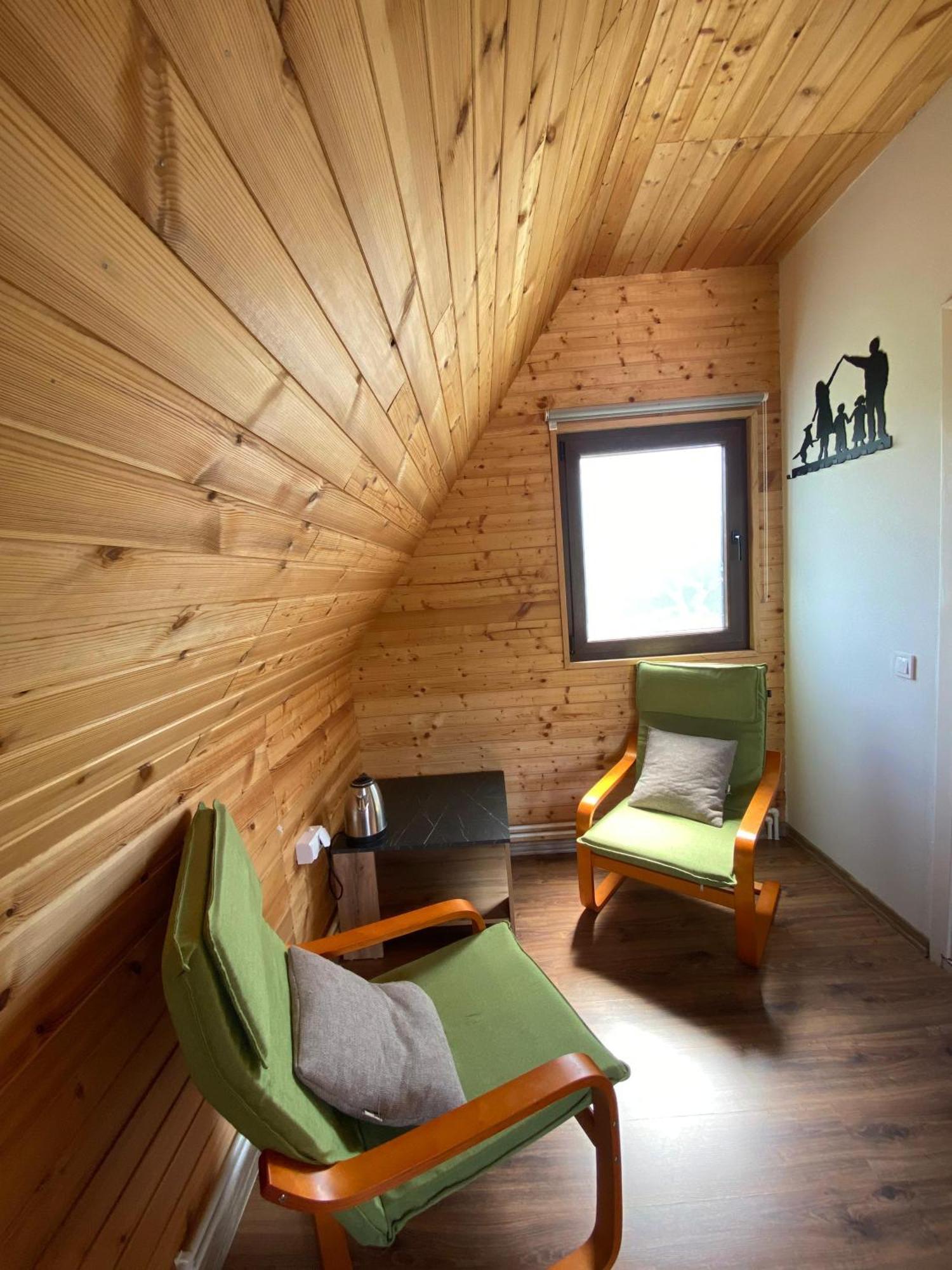 Cabanele Lu' Dinu Curtea de Argeş Extérieur photo